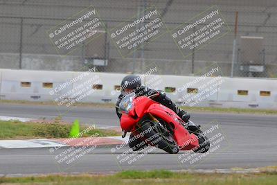media/Oct-15-2022-Fastrack Riders (Sat) [[9a18b22502]]/Level2/Turn 9 1130am/